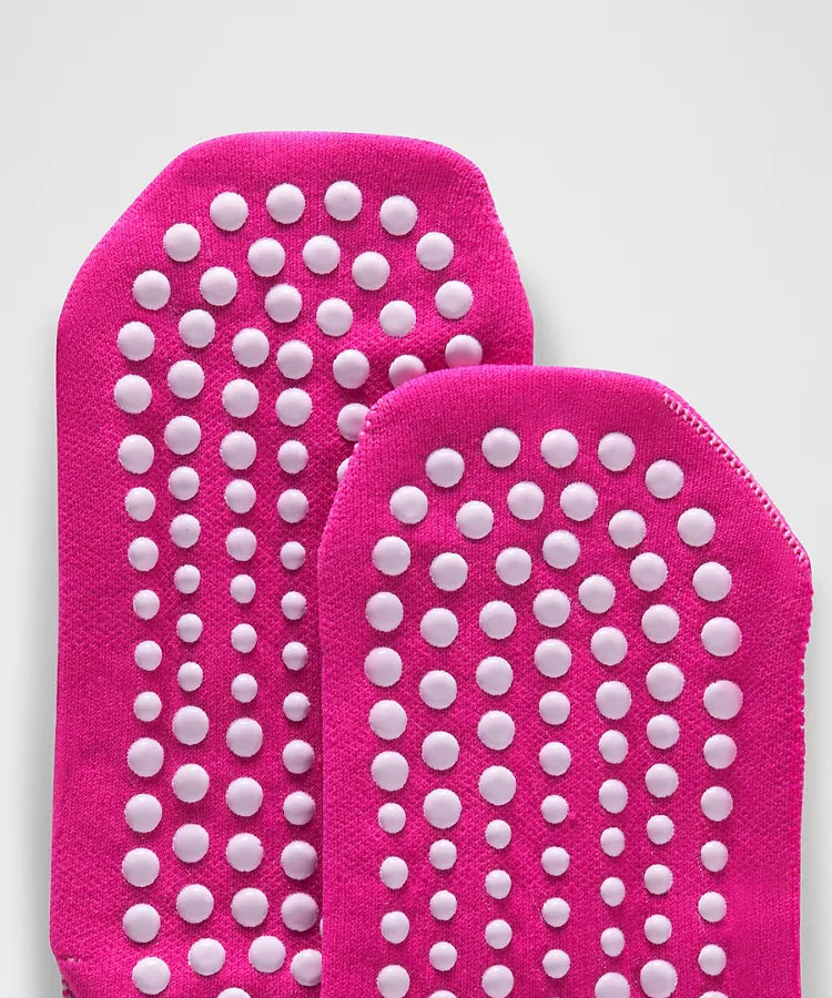 Find Your Balance Grip Socks Mesh