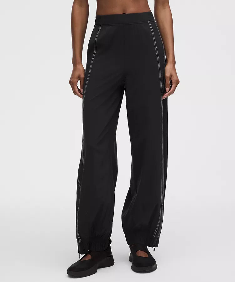 Define High-Rise Swift Jogger Short