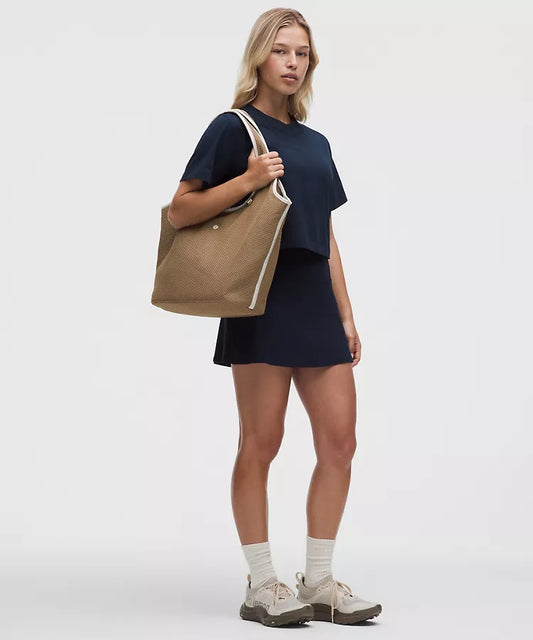 Spacer Mesh Shoulder Bag 15L