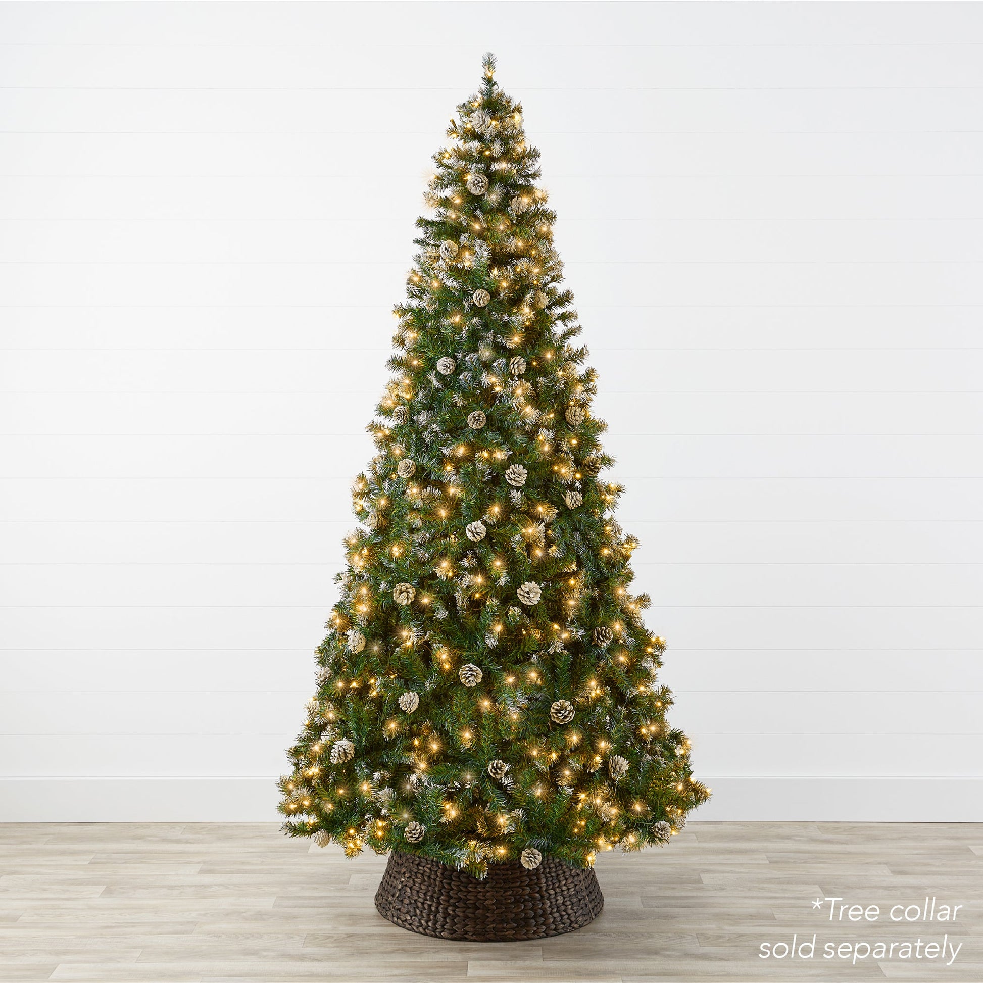 Pre-Lit Pre-Decorated Christmas Tree w/ Flocked Tips, Pinecones