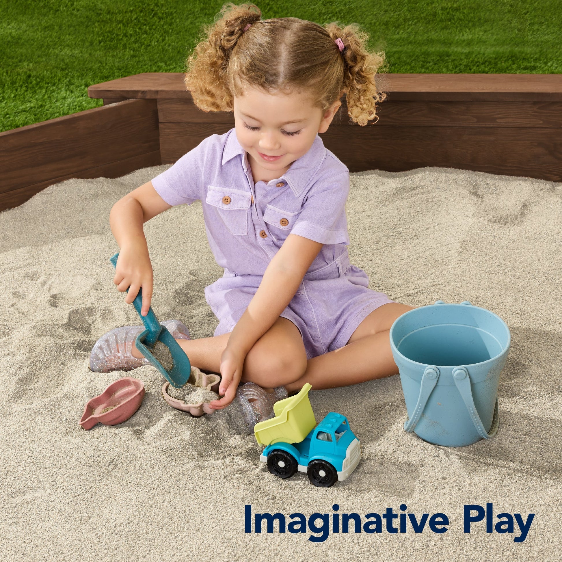 Kid's Wooden Octagonal Sandbox w/ Sand Cover, 4 Reinforced Benches, 8 Seats